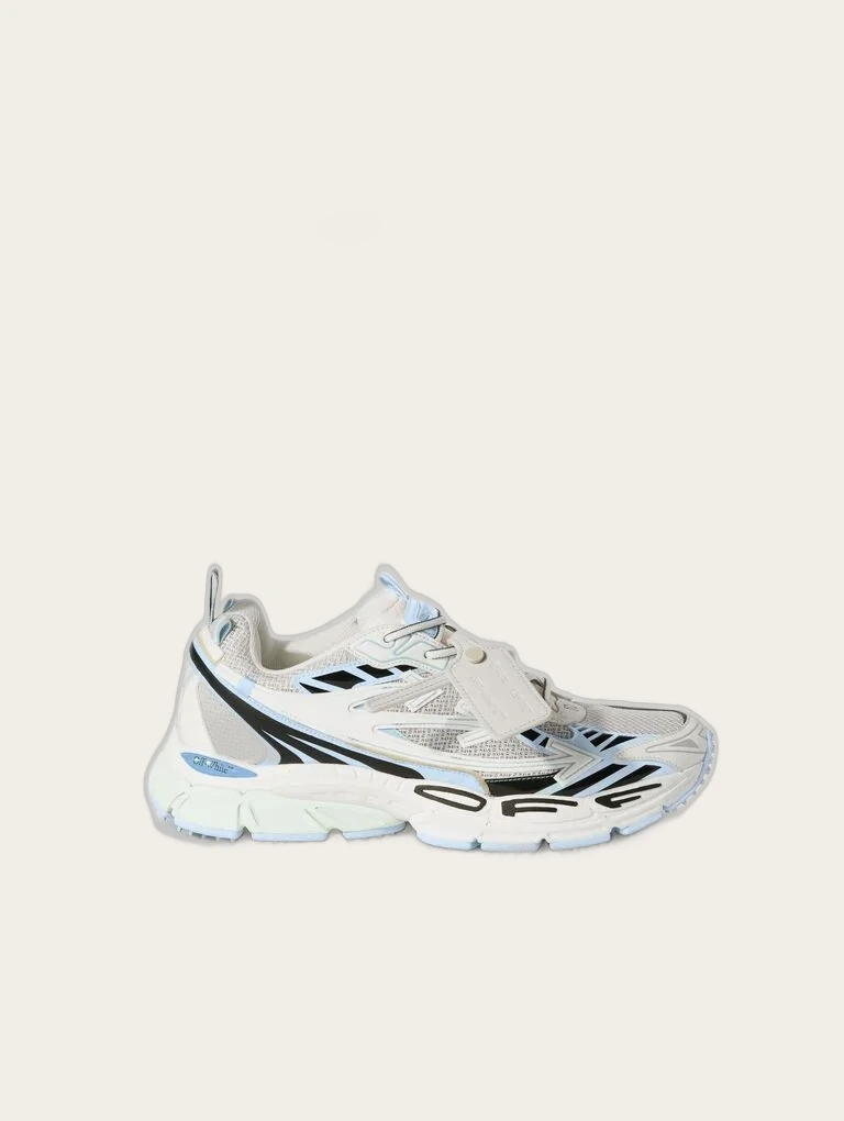Sneaker Be Right