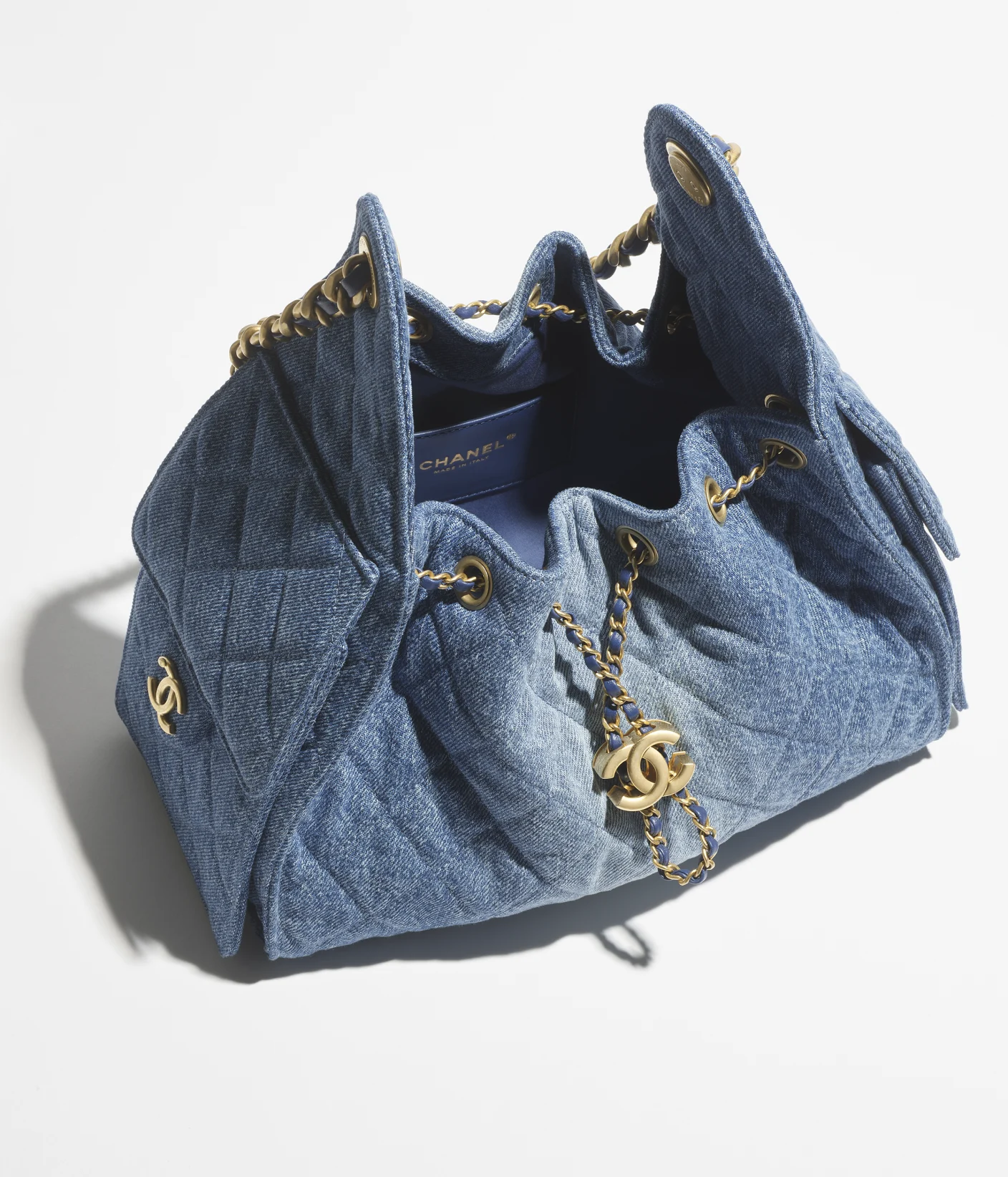 Petit Sac Chanel 25 Tweed & Tissus - vue 3