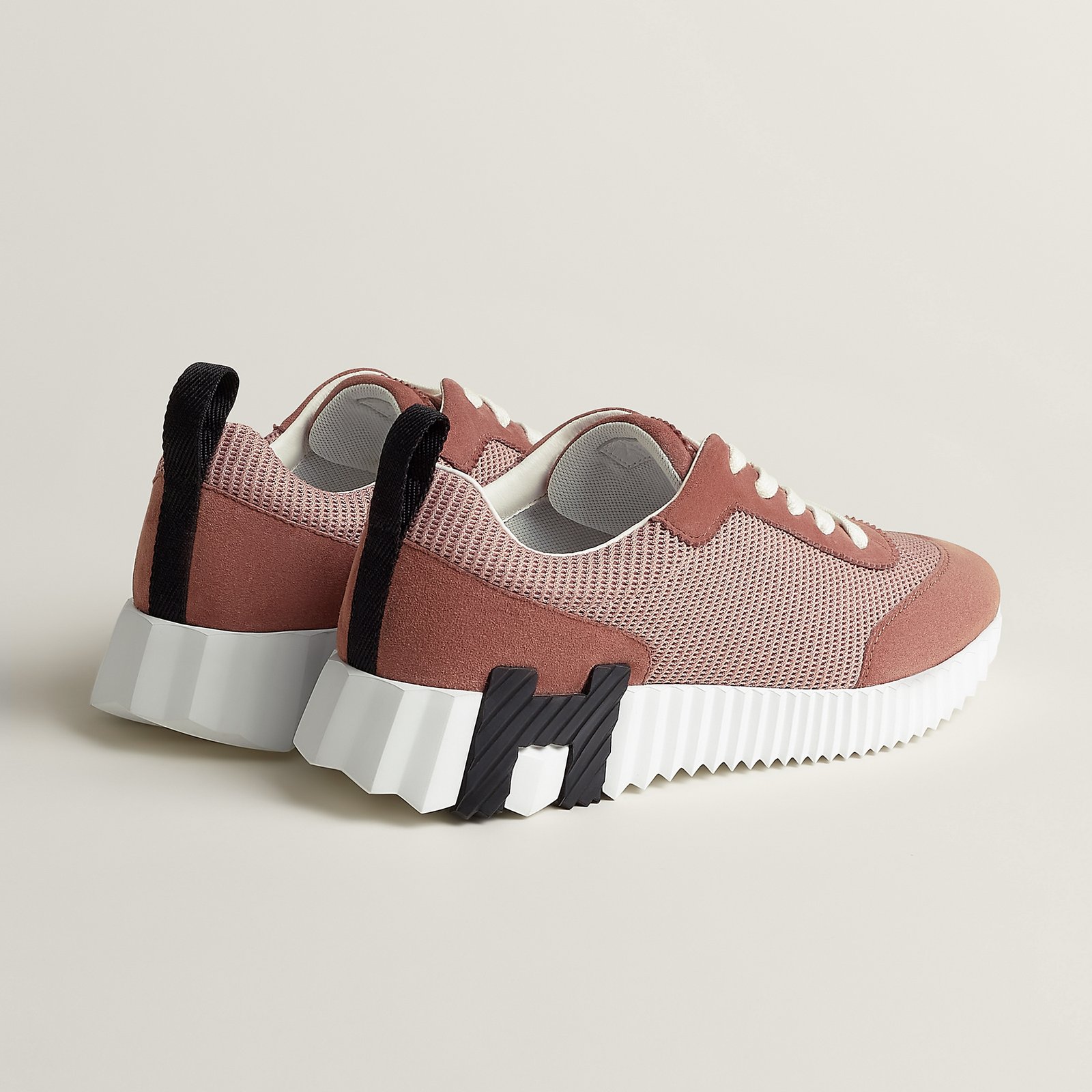 Sneaker Bouncing - vue 3